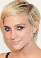 Side-Parting-Short-Pixie Hairstyle